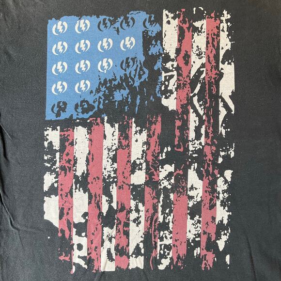 Electric  (visual evolution) Men T-shirt size M Short Sleeve American Flag Gray - Picture 5 of 7